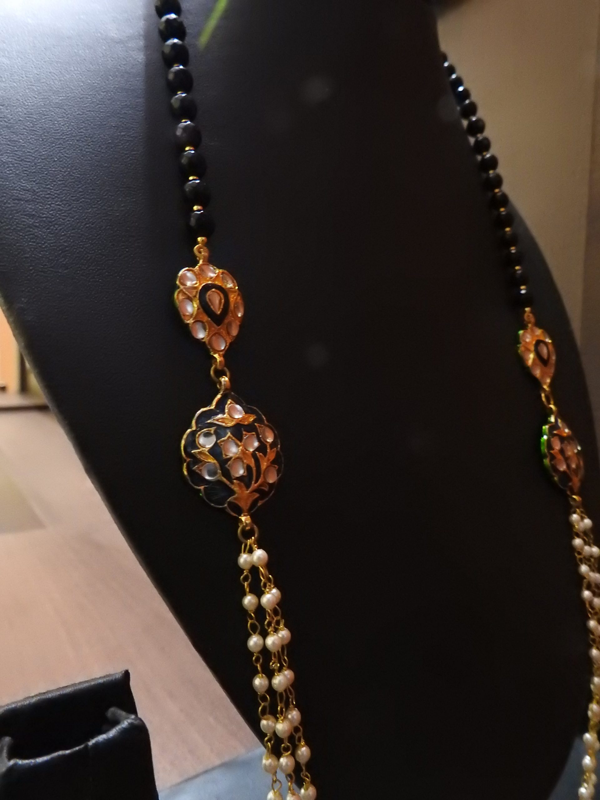 IMITATION KUNDAN MEENA BLACK NECKLACE / ARTIFICIAL KUNDAN MEENA JEWELLERY BLACK NEKLACE