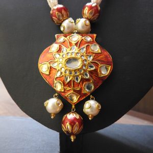 IMITATION RED KUNDAN MEENA NECKLACE / ARTIFICIAL KUNDAN MEENA JEWELLERY RED NEKLACE