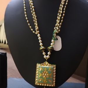 Imitation Green Kundan Meena Necklace / Artificial Kundan Meena Jewellery Green Neklace